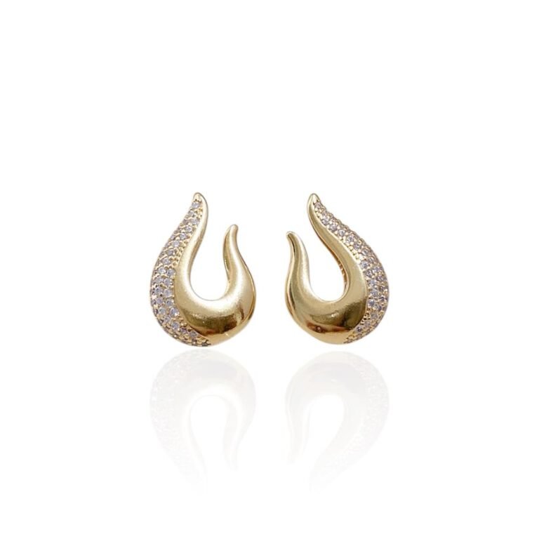 Brinco U Liso e Cravejado - Semijoias no ouro 18K