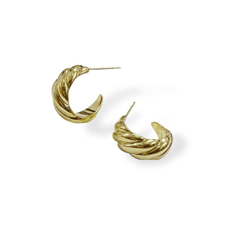 Brinco Meia Argola Maçico - Semijoias com banho no Ouro 18K