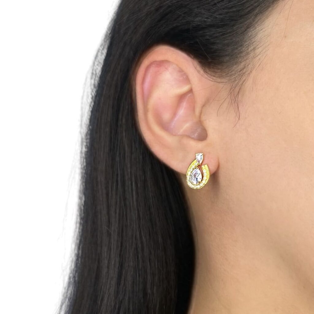 Conjunto Luxo Gota Cravejado - Semijoias com banho no ouro 18K